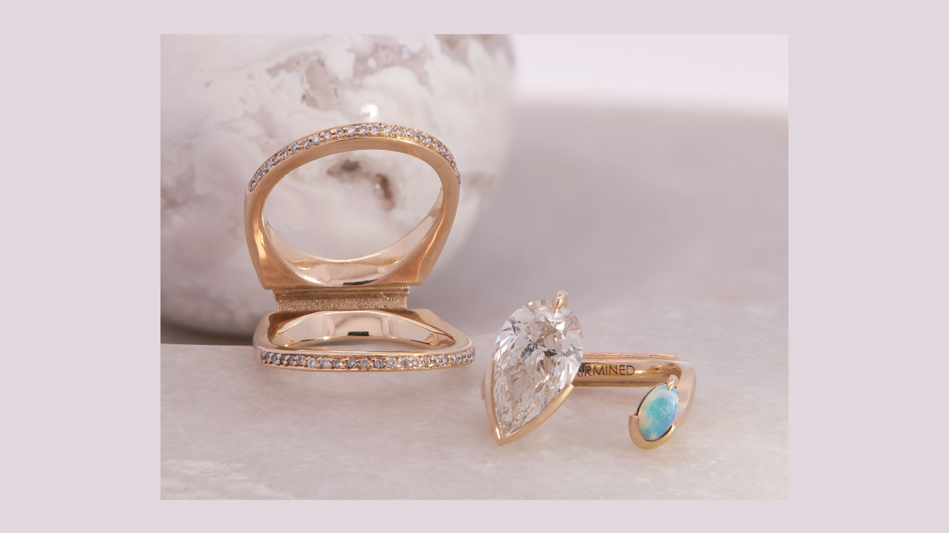 Bliss Lau new enclose ring with sun diamond  and opal